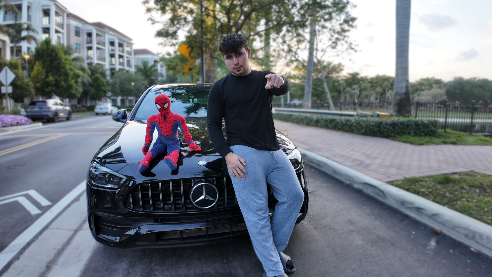 Joey Seeman & Foni Clipping